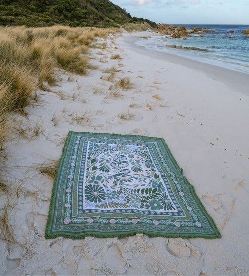 The Dahlia Green Rug