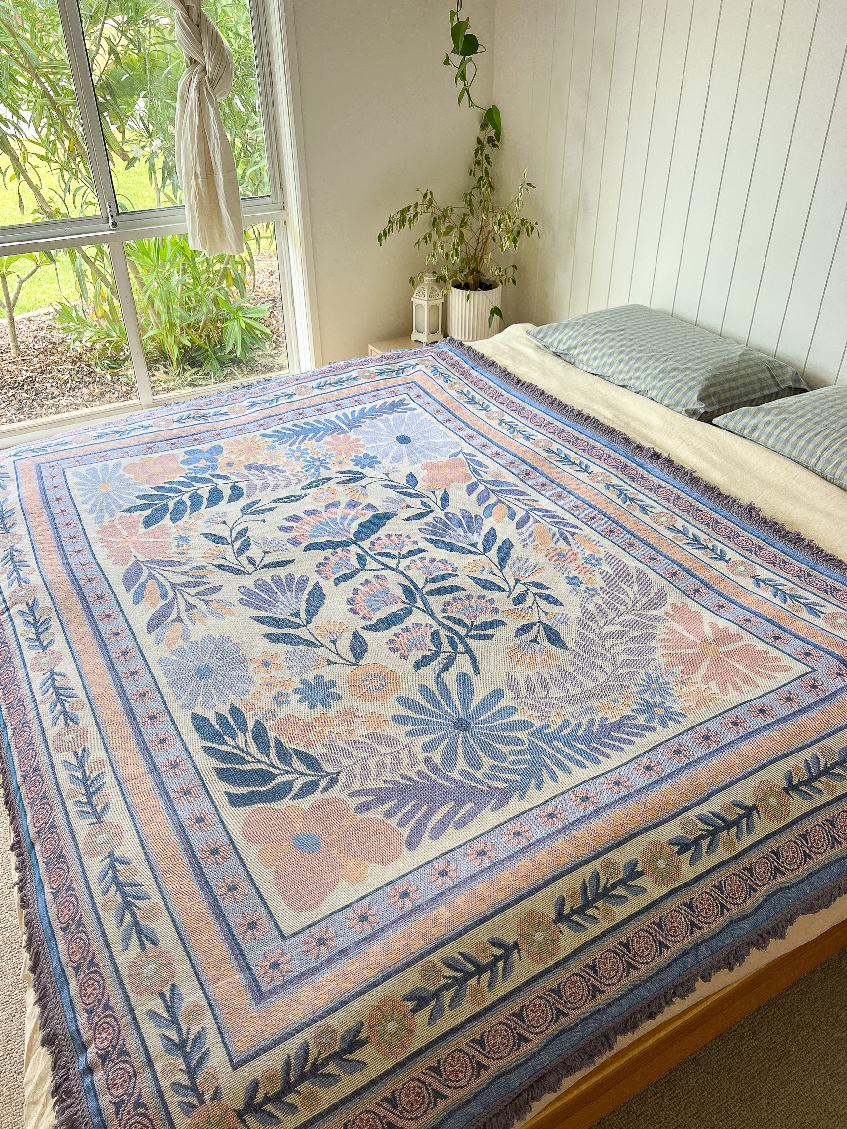 The Dahlia Purple Rug