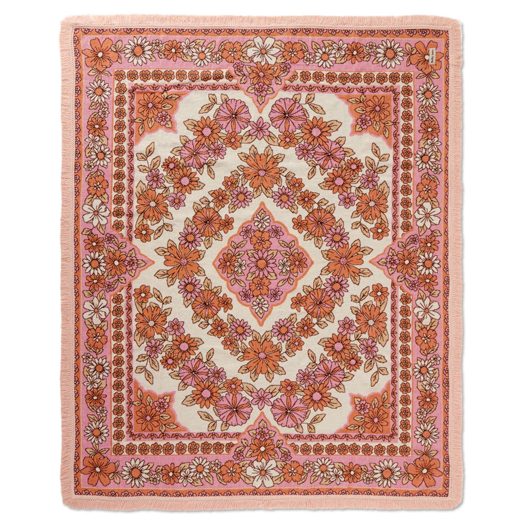 The Daisy Pink Rug – Salty Aura