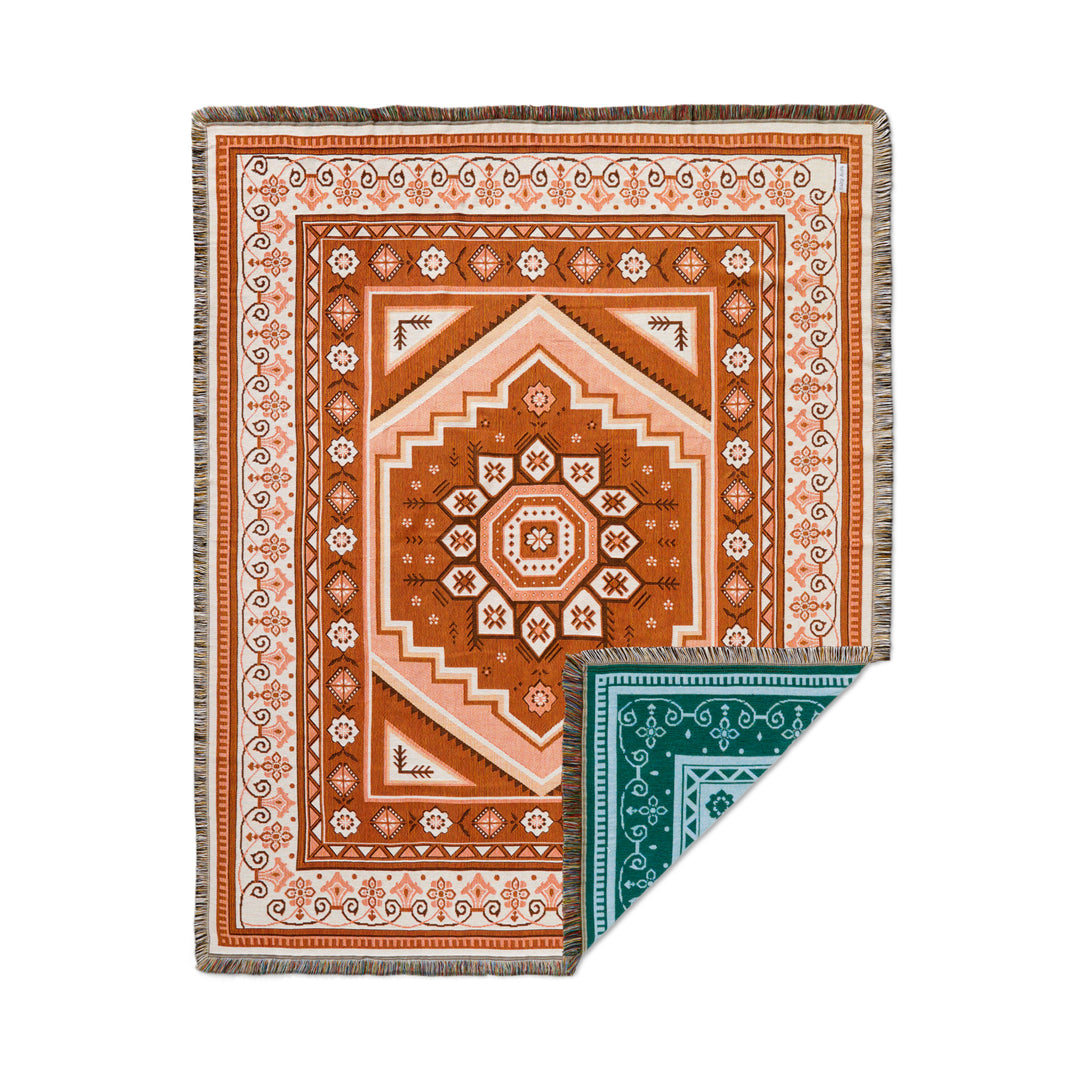 The Phoenix Rug – Salty Aura