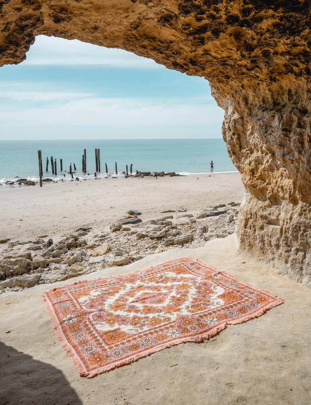 The Daisy Pink Rug – Salty Aura